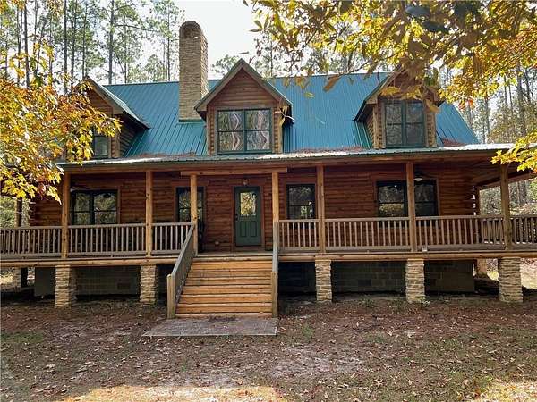 7 Acres of Land with Home for Sale in White Oak, Georgia