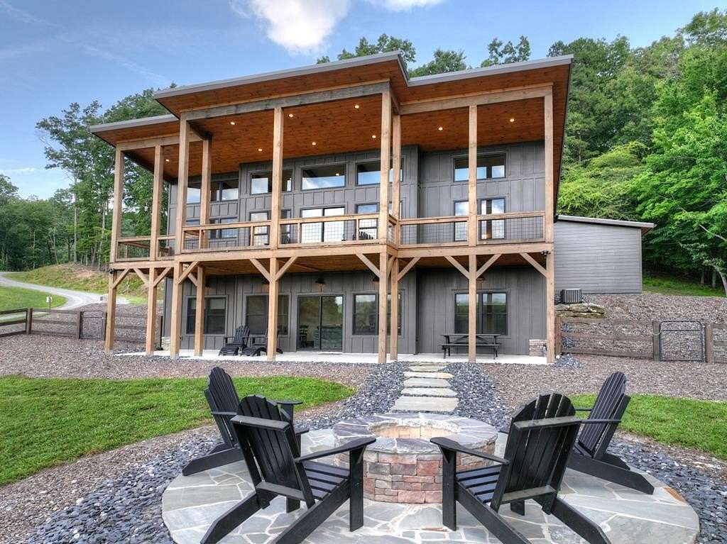 1.66 Acres of Land with Home for Sale in Blue Ridge, Georgia