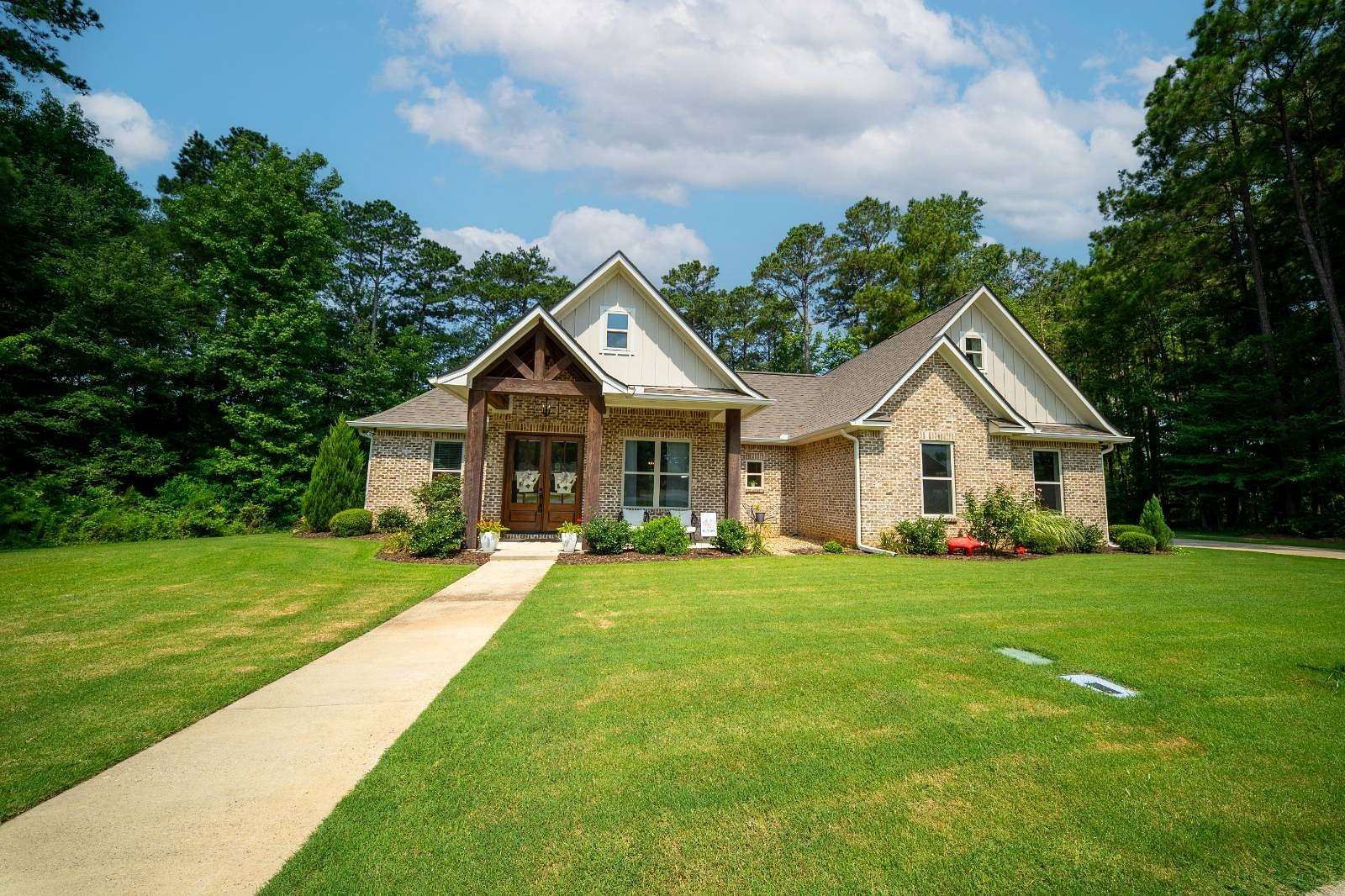 2 Acres of Land with Home for Sale in Magnolia, Arkansas