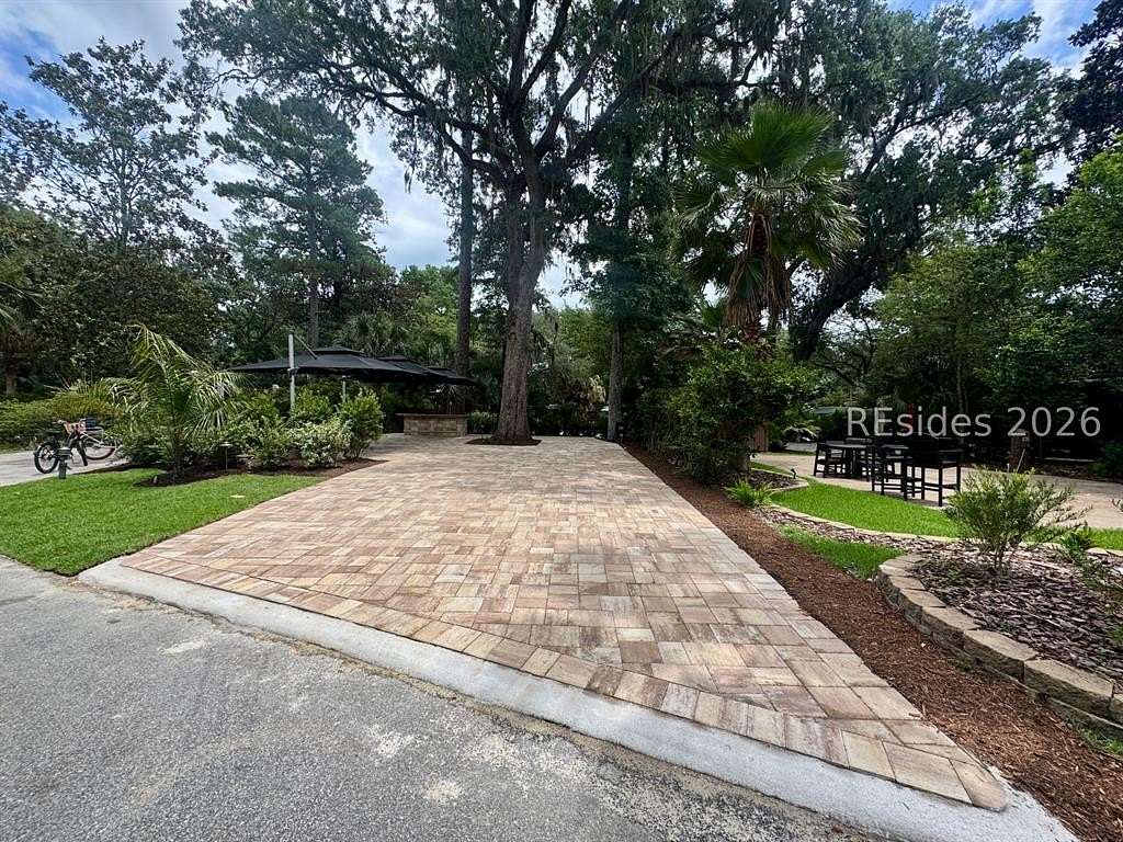 Residential Land for Sale in Hilton Head Island, South Carolina