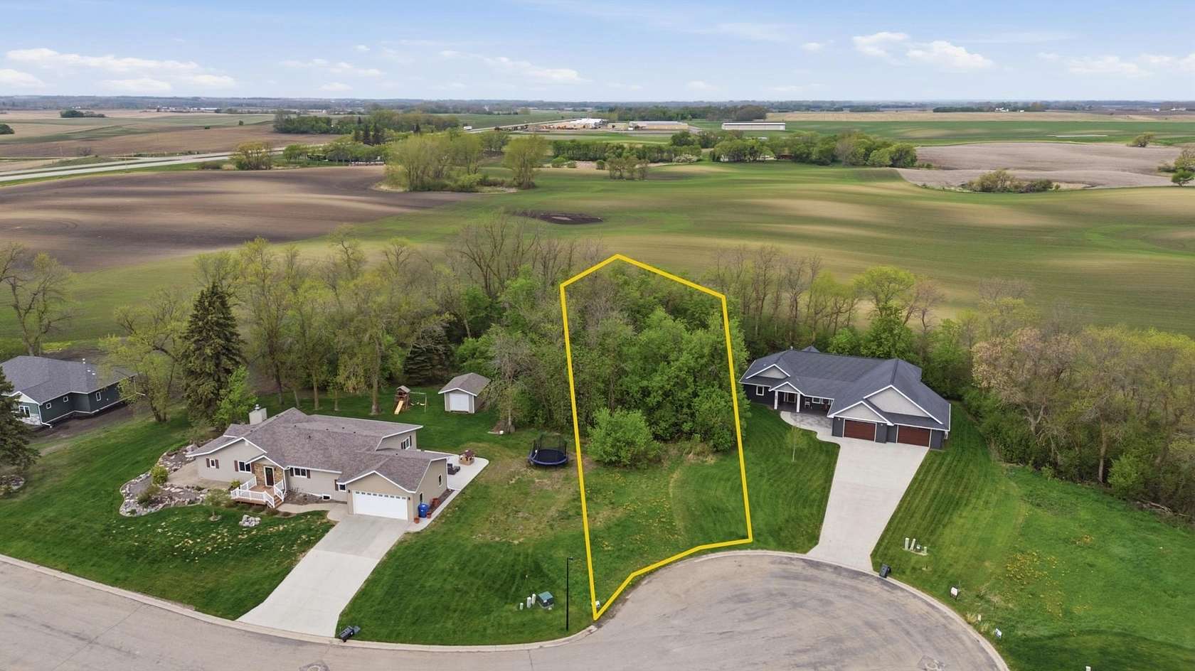 0.64 Acres of Residential Land for Sale in Hawley, Minnesota
