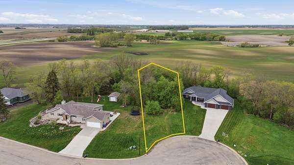 0.64 Acres of Residential Land for Sale in Hawley, Minnesota