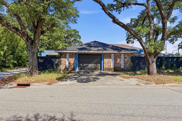 0.38 Acres of Improved Mixed-Use Land for Sale in Georgetown, South Carolina