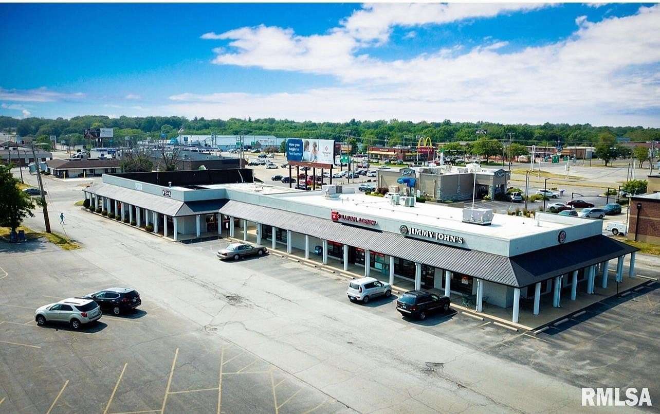 1.67 Acres of Commercial Land for Sale in Decatur, Illinois