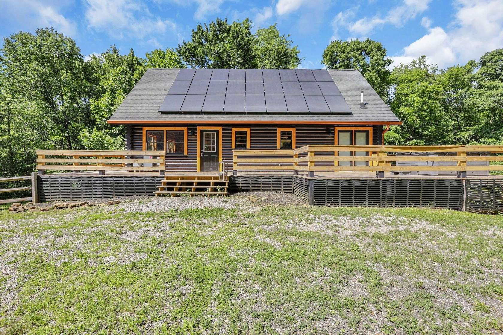 26.3 Acres of Land with Home for Sale in Lancaster, Ohio