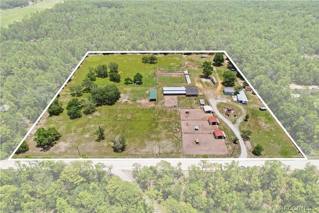 10 Acres of Land with Home for Sale in Dunnellon, Florida