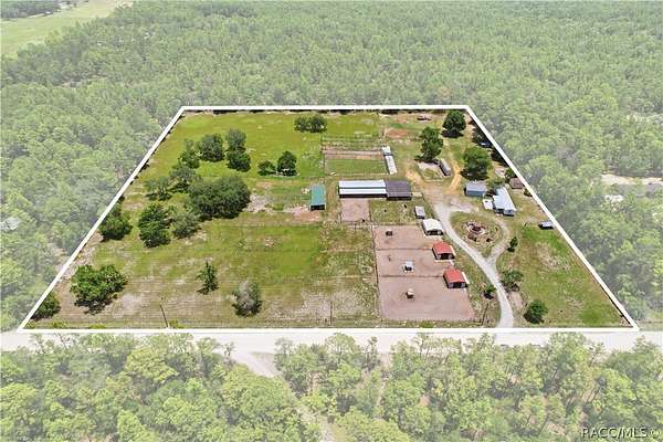 10 Acres of Land with Home for Sale in Dunnellon, Florida