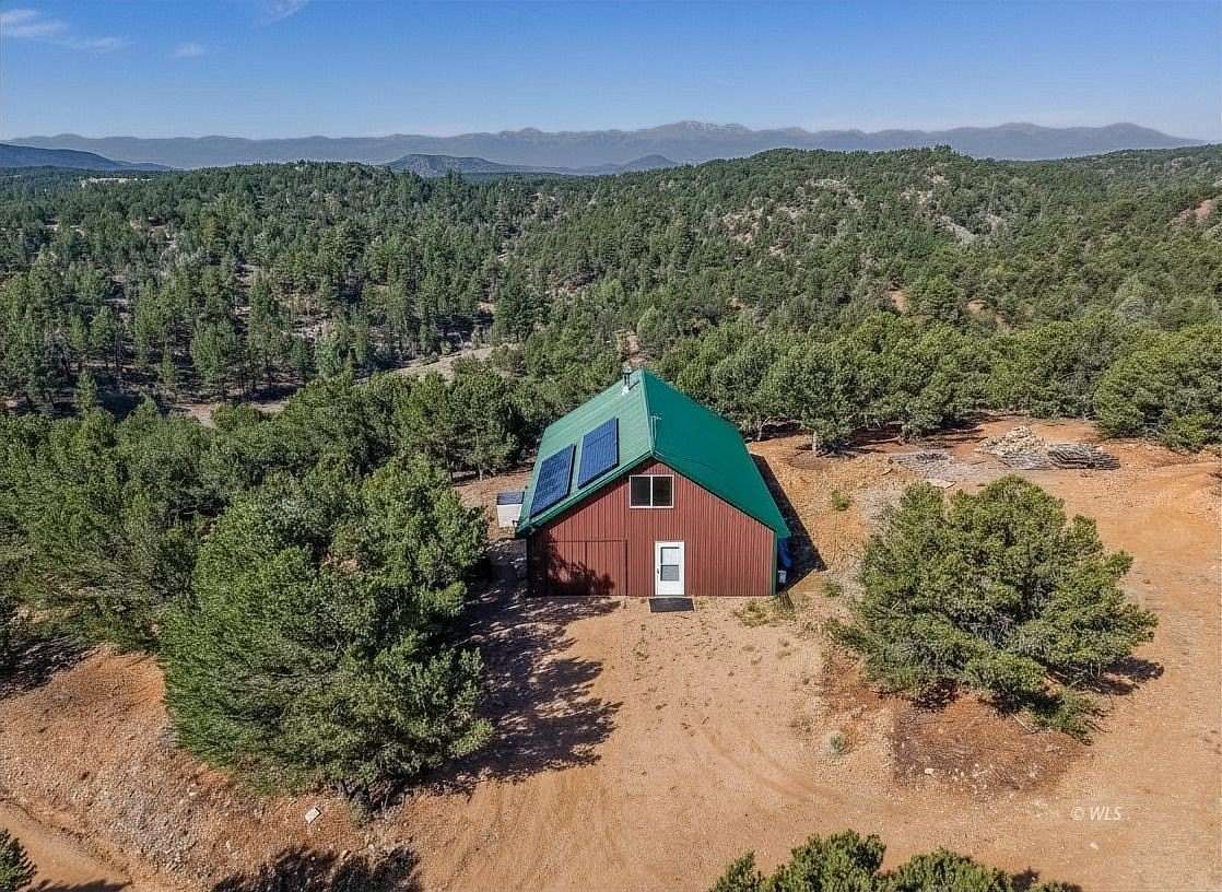 35 Acres of Land for Sale in Cotopaxi, Colorado