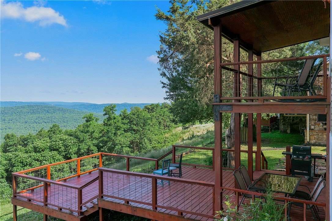 1.73 Acres of Land with Home for Sale in Winslow, Arkansas