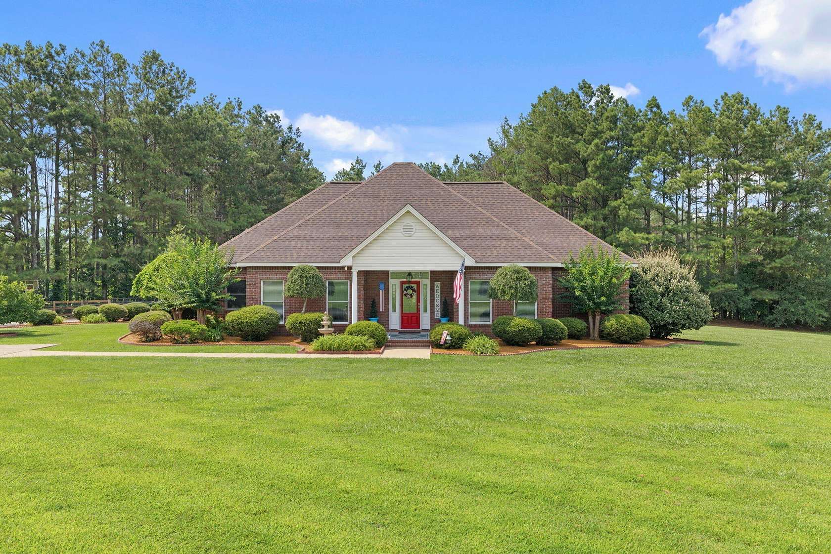 20.2 Acres of Land with Home for Sale in Iuka, Mississippi