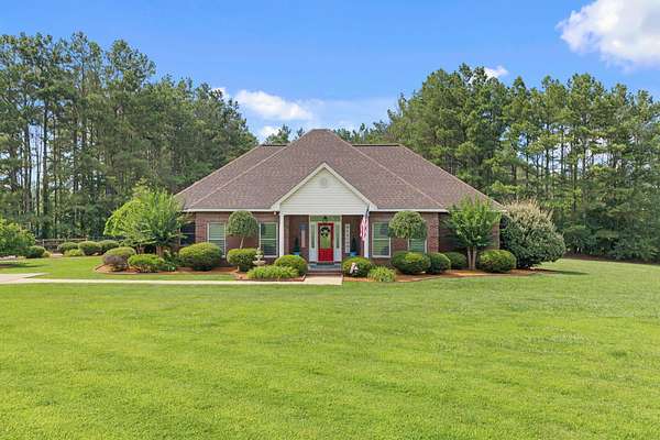 20.2 Acres of Land with Home for Sale in Iuka, Mississippi