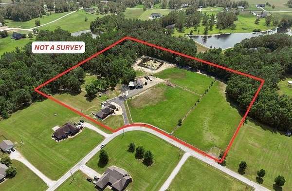 10 Acres of Land with Home for Sale in New Albany, Mississippi