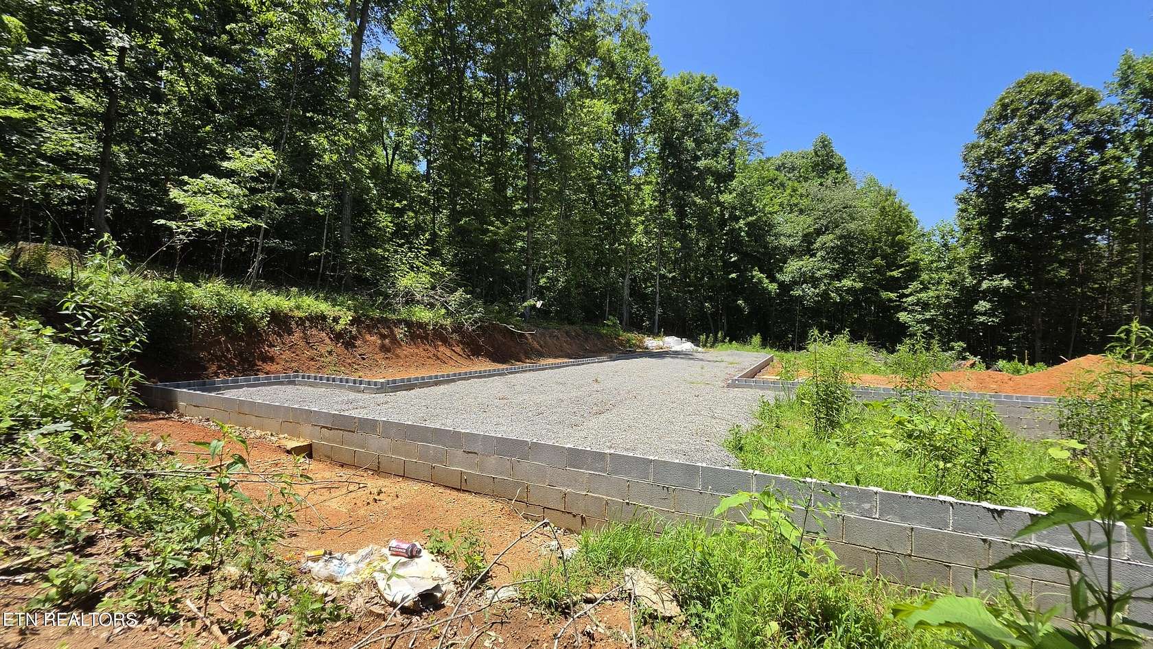 1.45 Acres of Residential Land for Sale in Lenoir City, Tennessee
