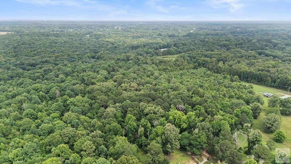 105 Acres of Recreational & Residential Land for Sale in Texarkana, Texas