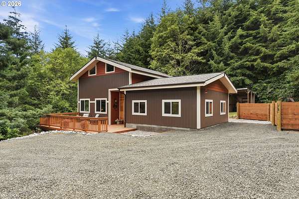 3.2 Acres of Land with Home for Sale in Coos Bay, Oregon