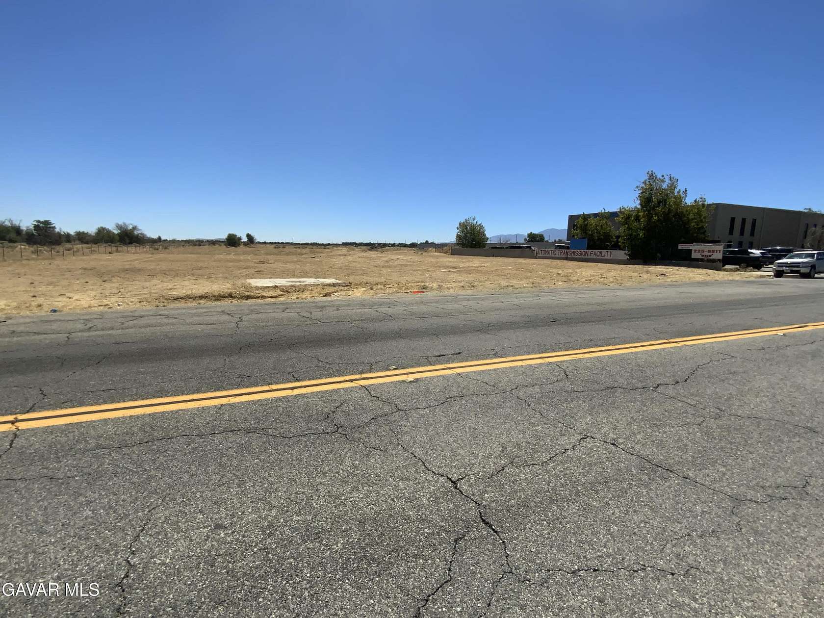 2.5 Acres of Commercial Land for Sale in Palmdale, California