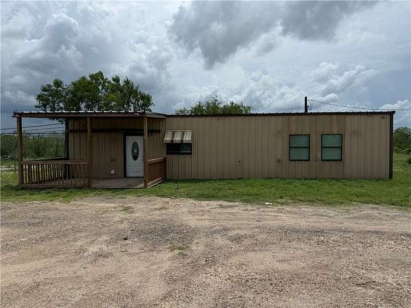 5 Acres of Land with Home for Sale in Three Rivers, Texas