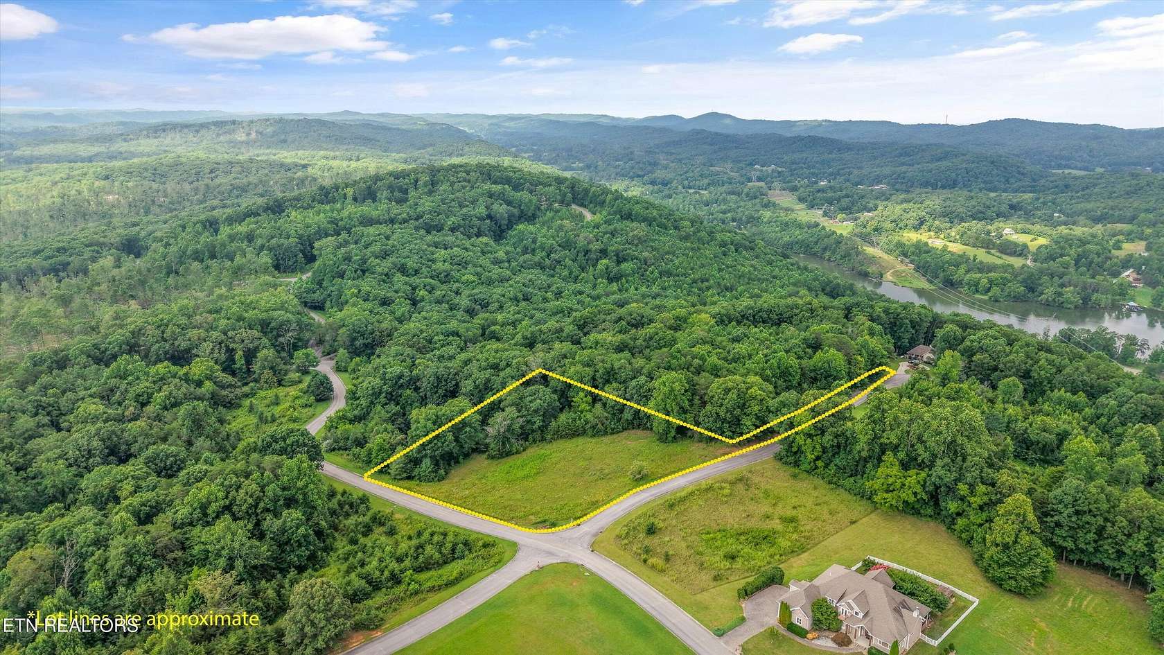 2 Acres of Residential Land for Sale in Kingston, Tennessee