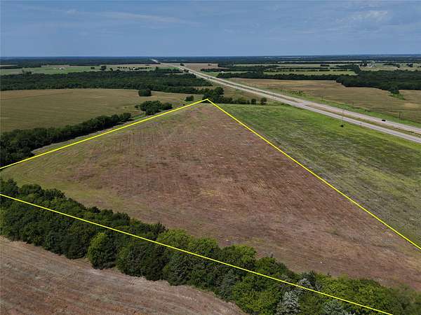 28.5 Acres of Agricultural & Residential Land for Sale in Cooper, Texas