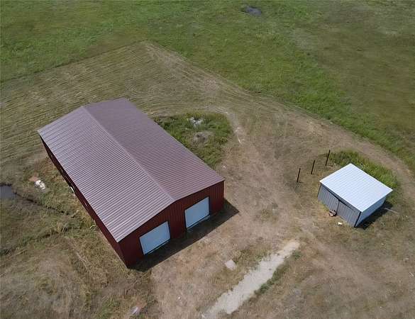 10 Acres of Recreational Land with Home for Sale in Lone Oak, Texas