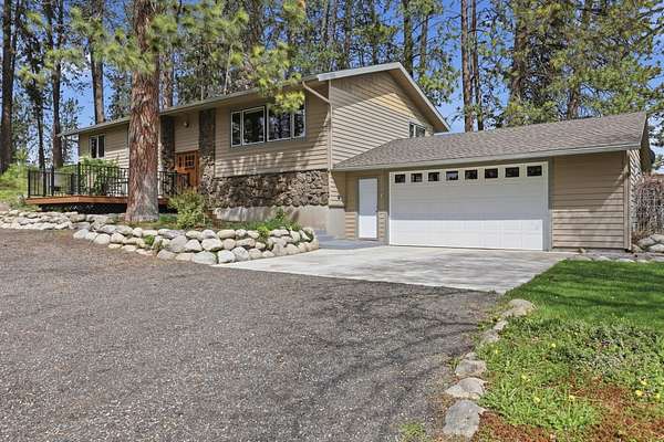 4.64 Acres of Land with Home for Sale in Mead, Washington