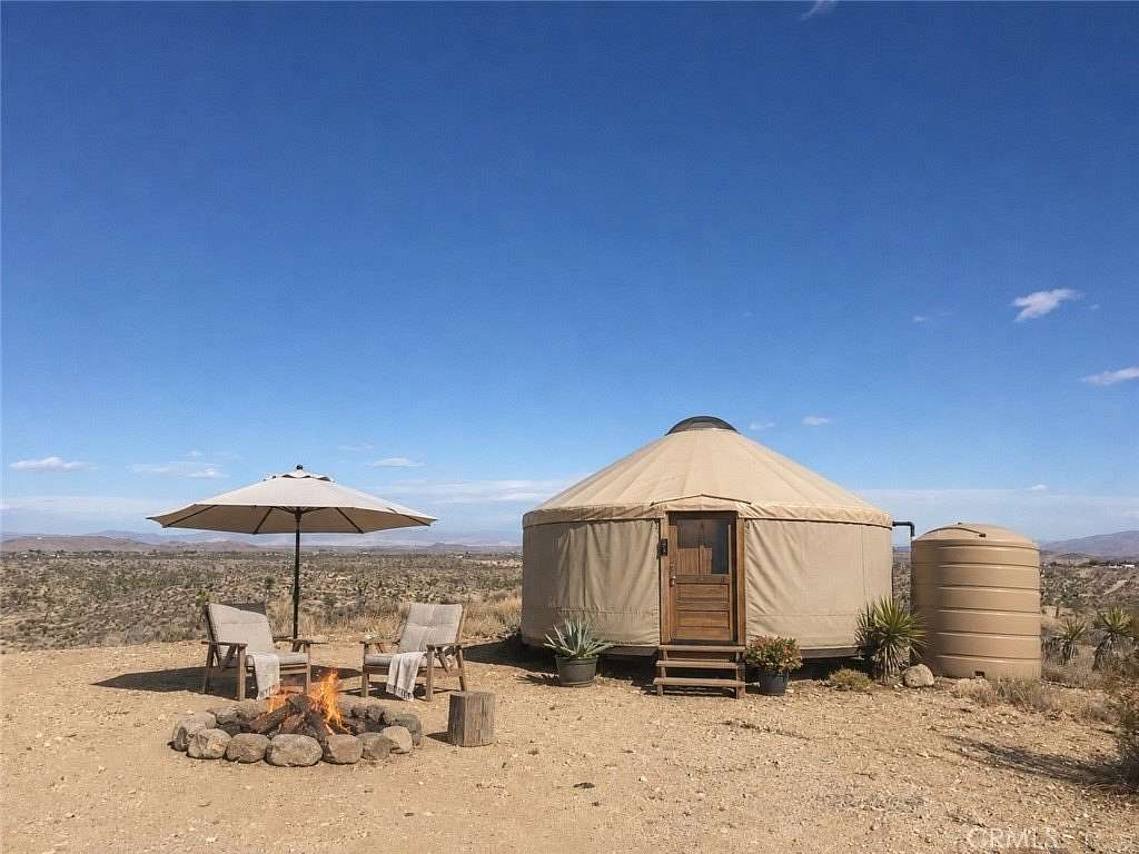 2.5 Acres of Land for Sale in Yucca Valley, California