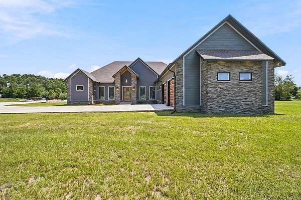 3.84 Acres of Land with Home for Sale in Ashford, Alabama