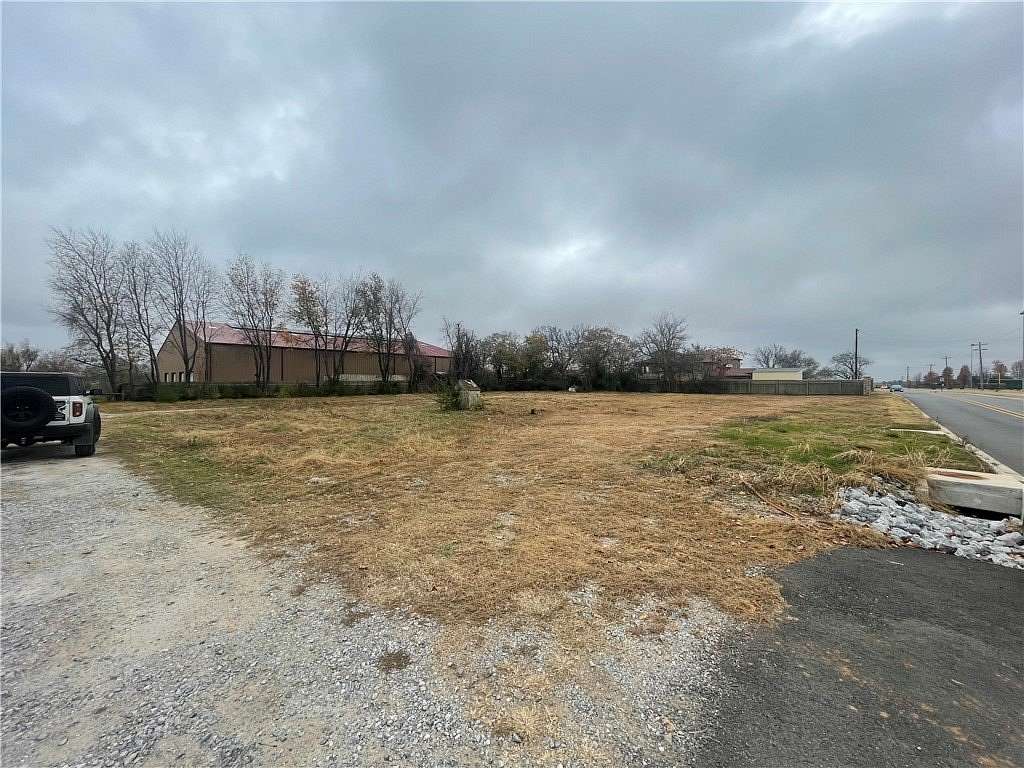 0.76 Acres of Residential Land for Sale in Rogers, Arkansas