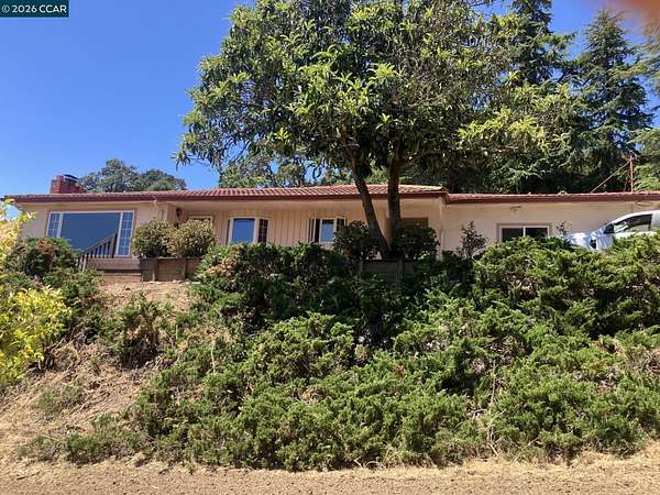 19.4 Acres of Land with Home for Sale in Martinez, California