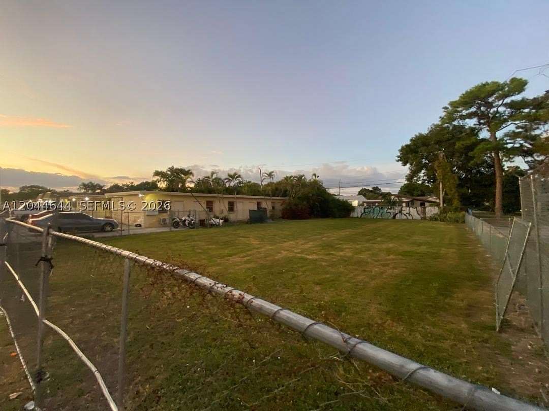 0.16 Acres of Mixed-Use Land for Sale in Miami, Florida