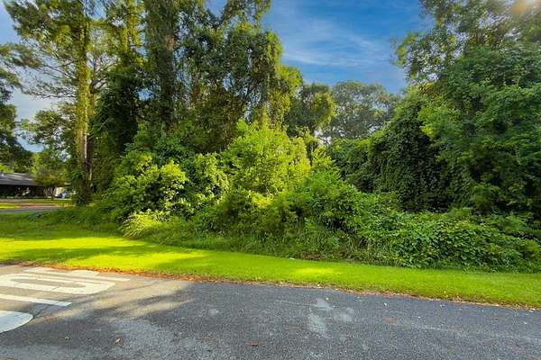 0.46 Acres of Residential Land for Sale in Apalachicola, Florida