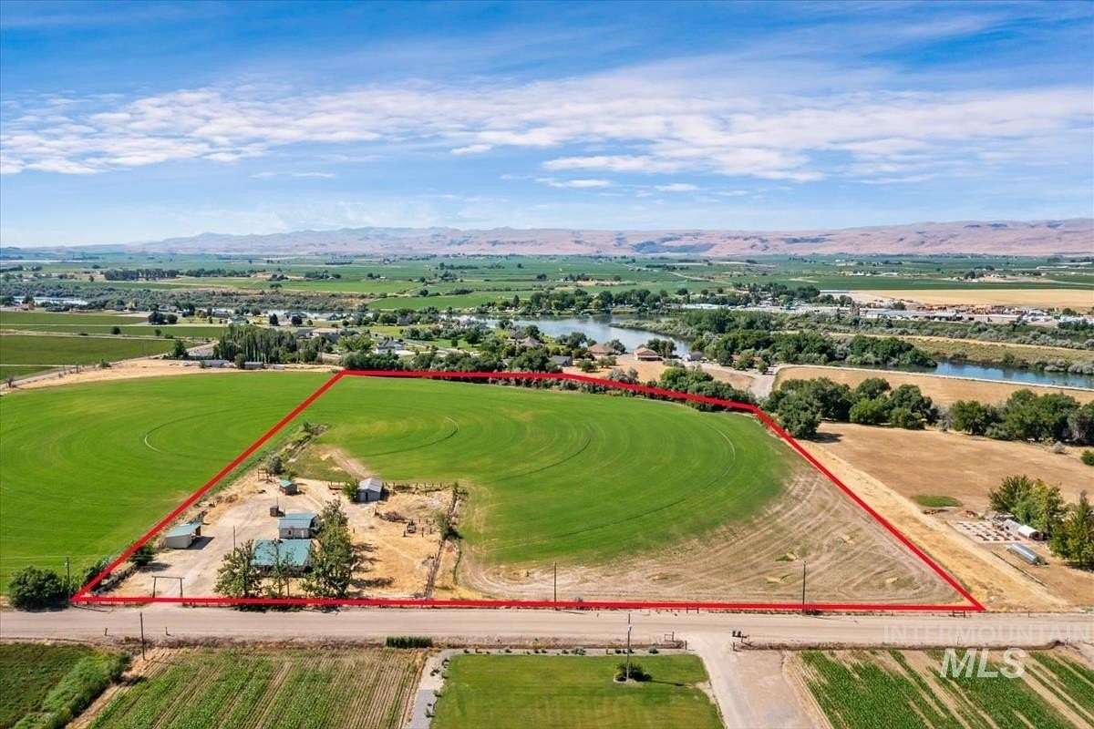 19.1 Acres of Land with Home for Sale in Wilder, Idaho