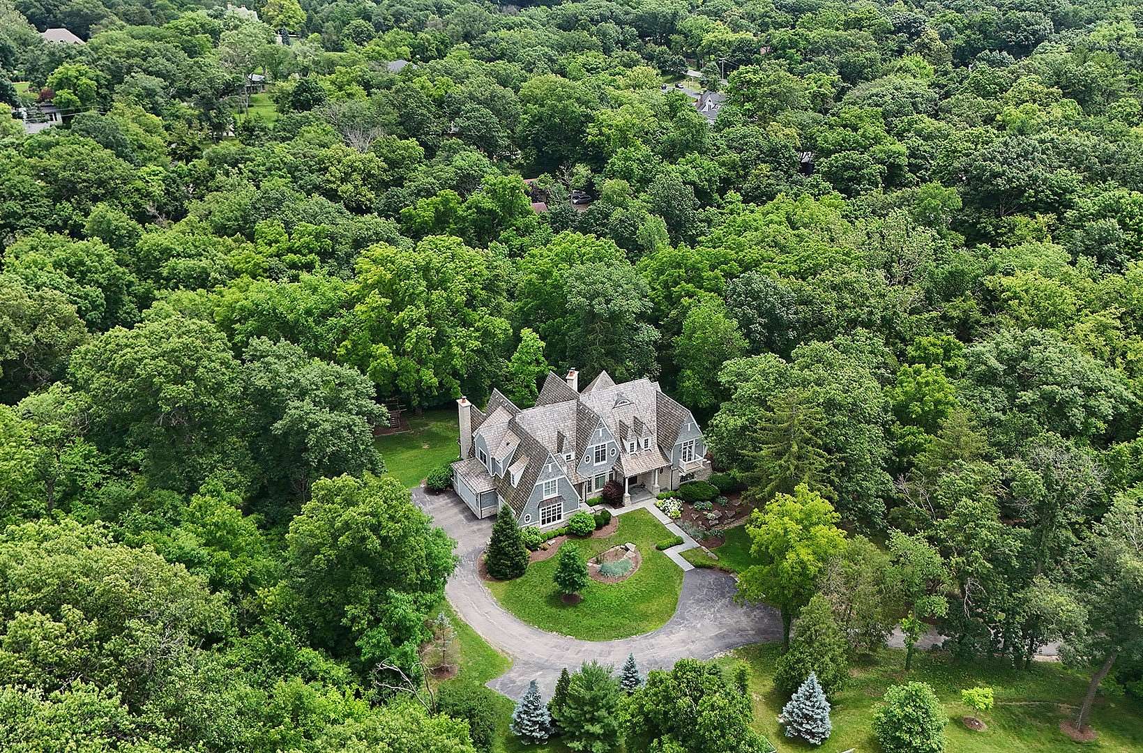 2.9 Acres of Land with Home for Sale in Palos Park, Illinois
