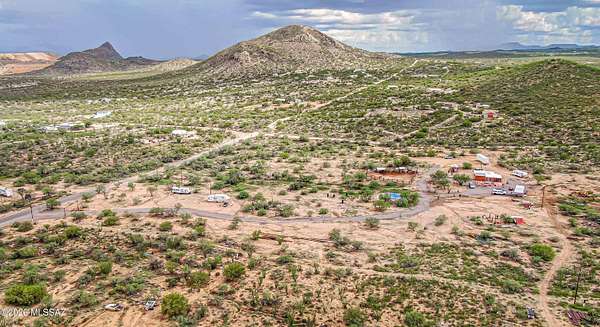 17.5 Acres of Land with Home for Sale in Sahuarita, Arizona