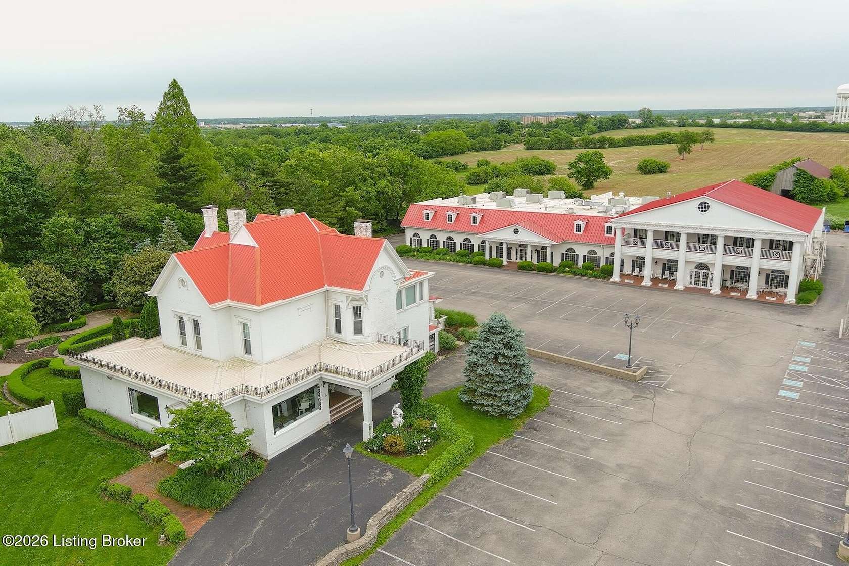 1.63 Acres of Improved Mixed-Use Land for Auction in Shelbyville, Kentucky