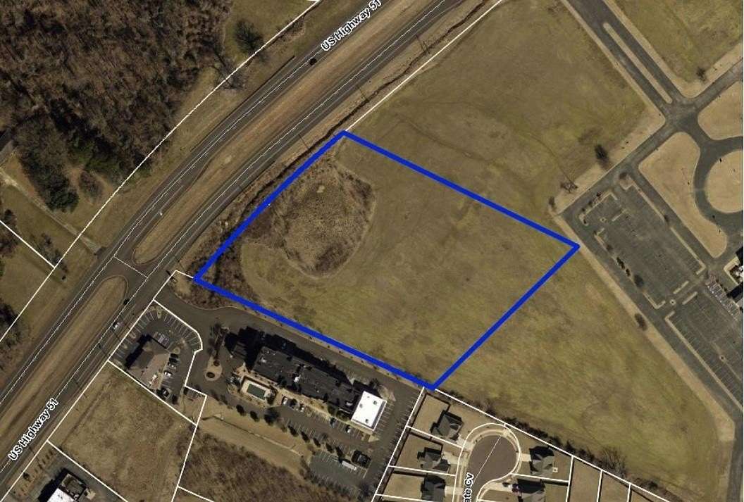 5.79 Acres of Commercial Land for Sale in Millington, Tennessee