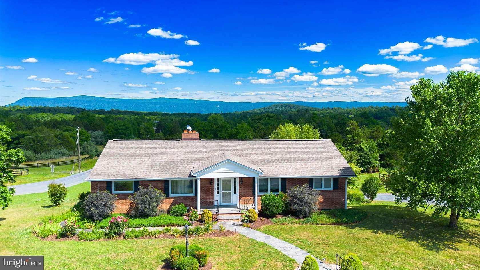 4 Acres of Land with Home for Sale in Strasburg, Virginia