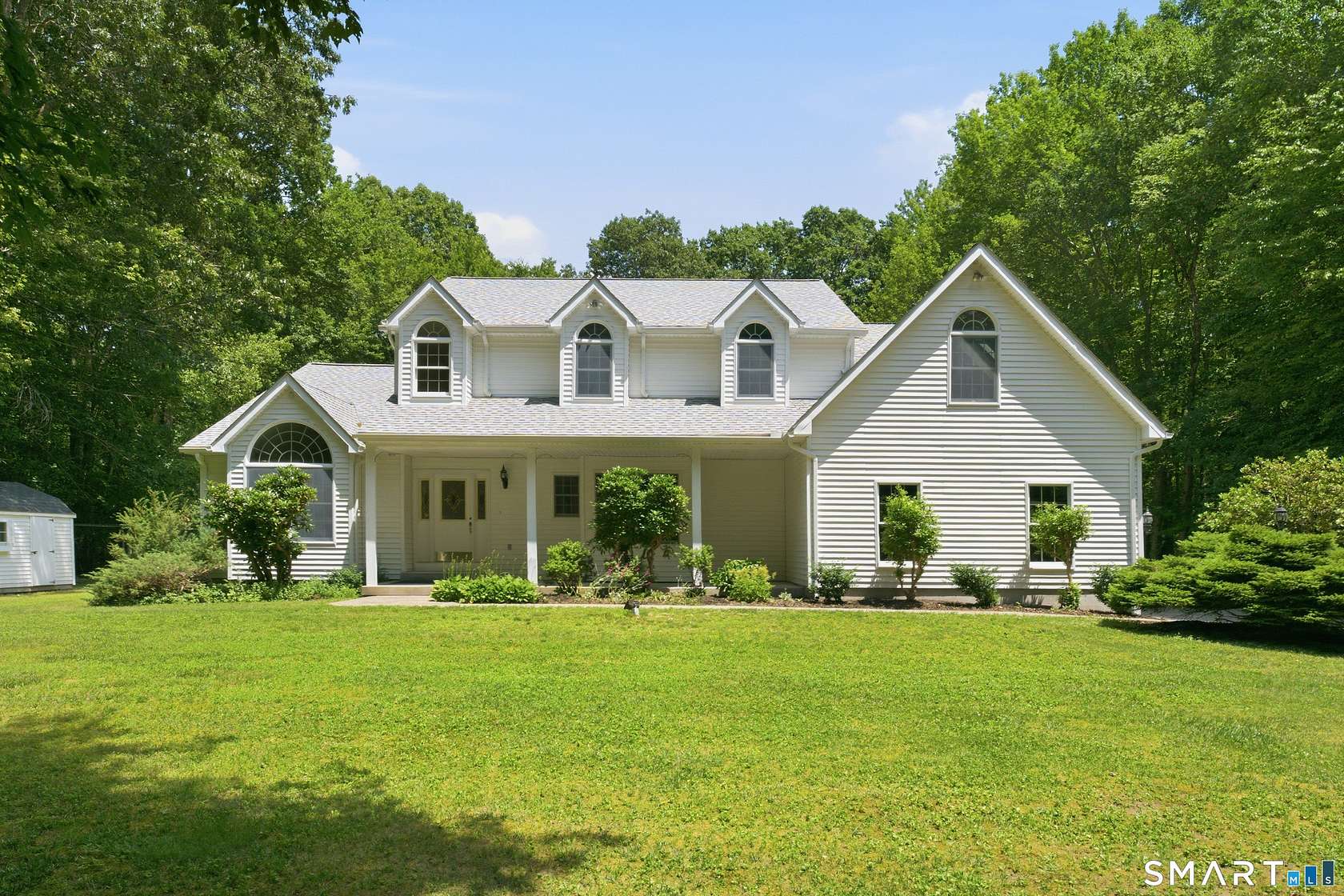 2.22 Acres of Land with Home for Sale in East Lyme Town, Connecticut