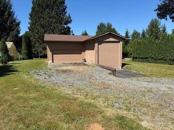 0.42 Acres of Residential Land for Sale in Mount Vernon, Washington