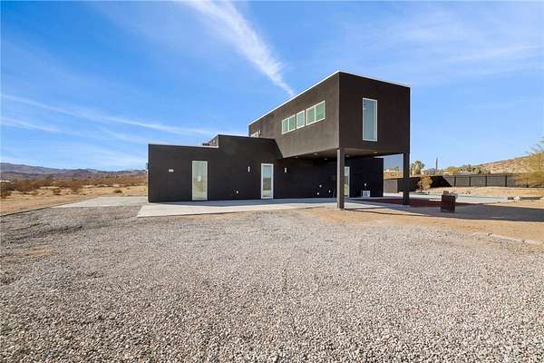 2.13 Acres of Land with Home for Sale in Joshua Tree, California