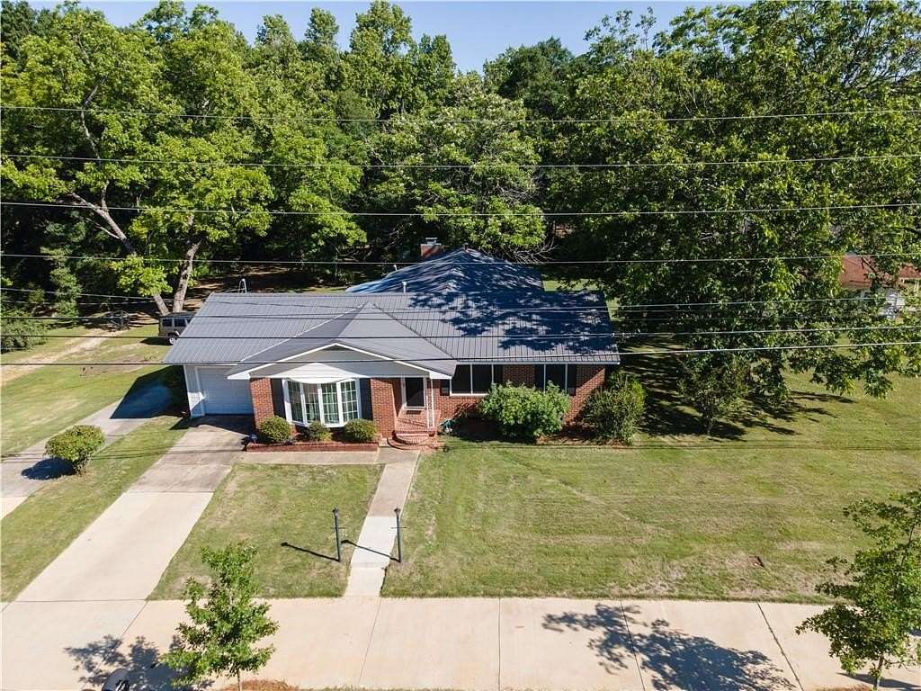 5 Acres of Mixed-Use Land for Sale in Auburn, Alabama