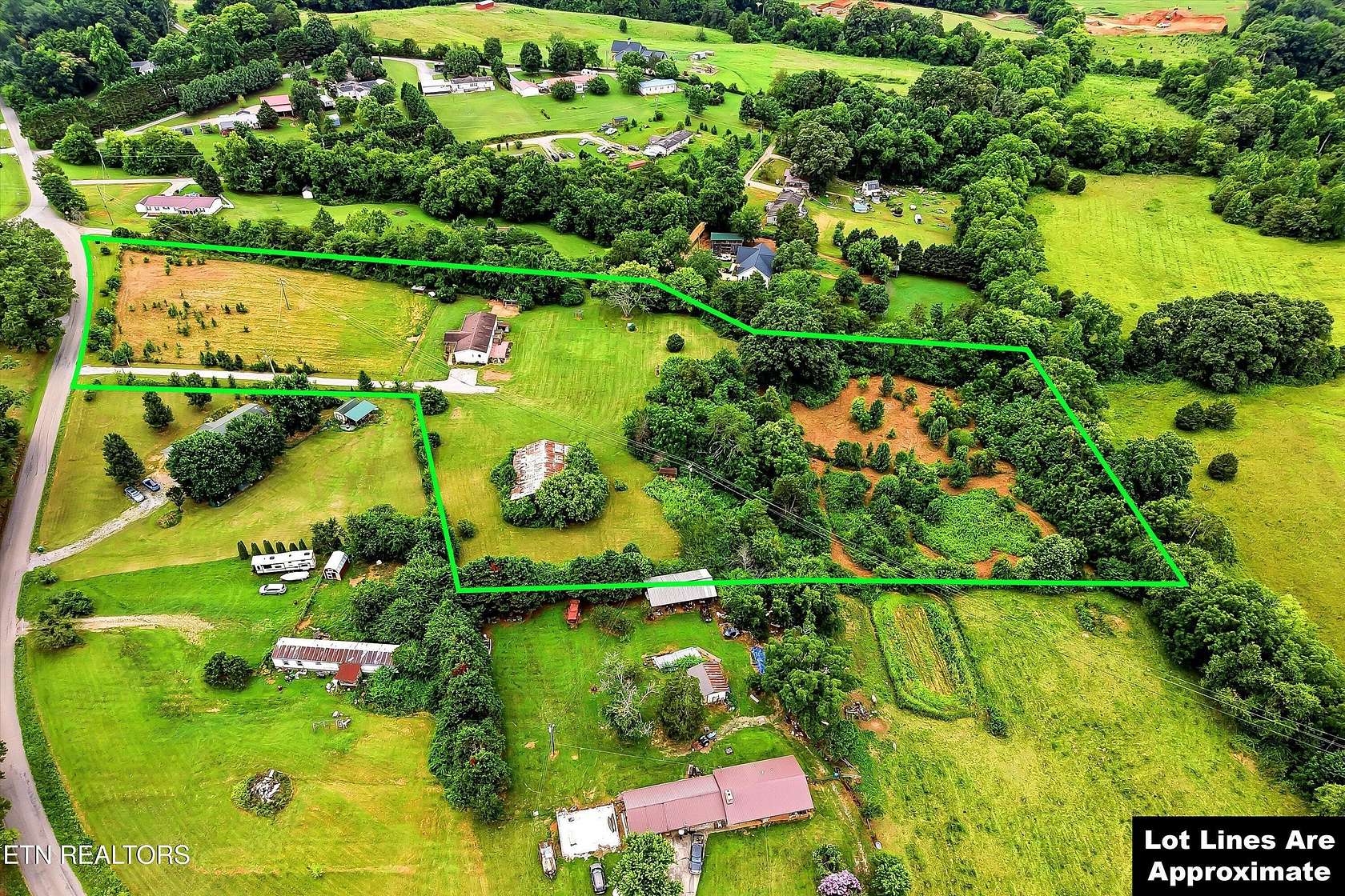 7.43 Acres of Land with Home for Sale in Maryville, Tennessee