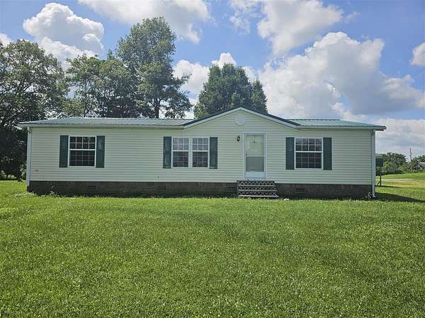 5.18 Acres of Land with Home for Sale in Greensburg, Kentucky
