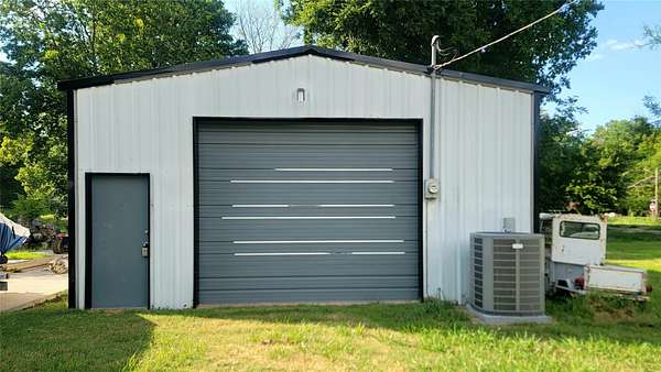 0.46 Acres of Land for Sale in Clarksville, Texas