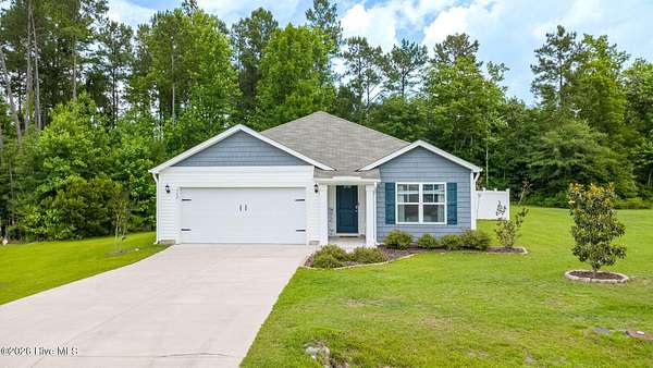 3.19 Acres of Land with Home for Sale in Hampstead, North Carolina