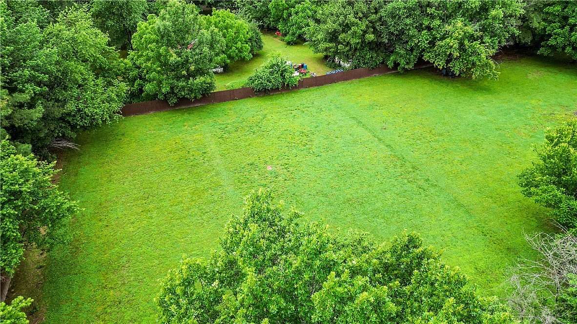 1.29 Acres of Residential Land for Sale in Fayetteville, Arkansas