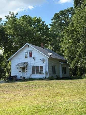 24.6 Acres of Recreational Land with Home for Sale in Rogers, Arkansas