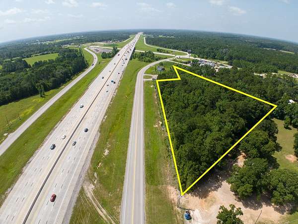 3.88 Acres of Commercial Land for Sale in Huntsville, Texas
