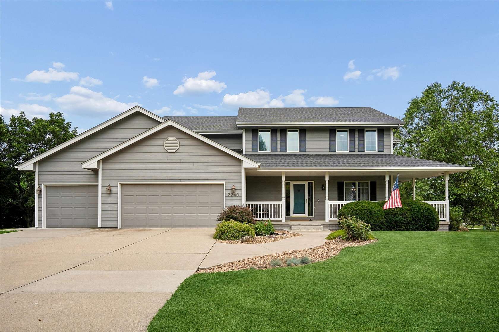 1.5 Acres of Land with Home for Sale in Waukee, Iowa