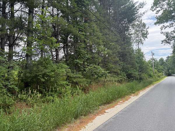 1.72 Acres of Residential Land for Sale in Mechanic Falls, Maine